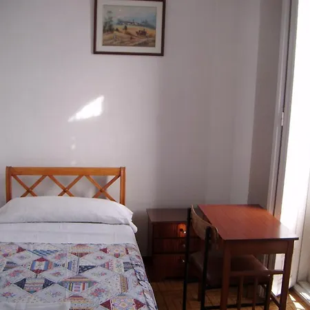 Hostal Tudescos-2